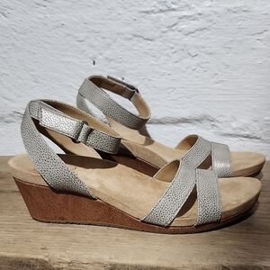 Lifestride Soft System MAX wedge Sandal Taupe Metallic‎ Women 9W